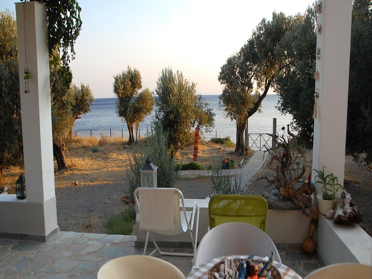 Melinda Holiday House Plomari Room photo